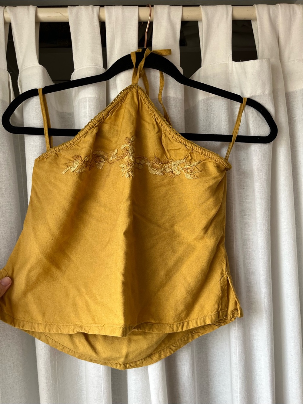 Mustard Yellow Embroidered Halter Top🌞🌾🌻